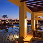 Курортный комплекс Vale D'oliveiras Quinta & Карвоейру
