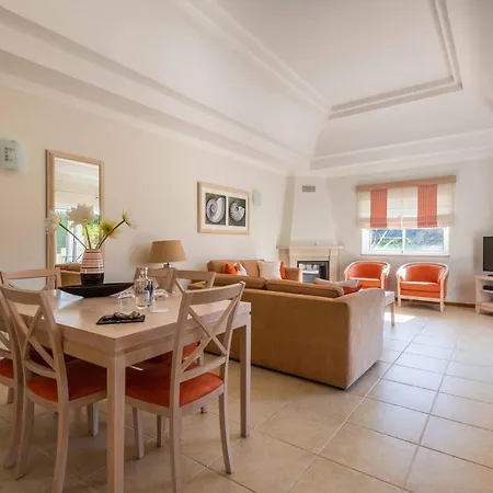 Vale D'oliveiras Quinta & Semesteranläggning (resort)